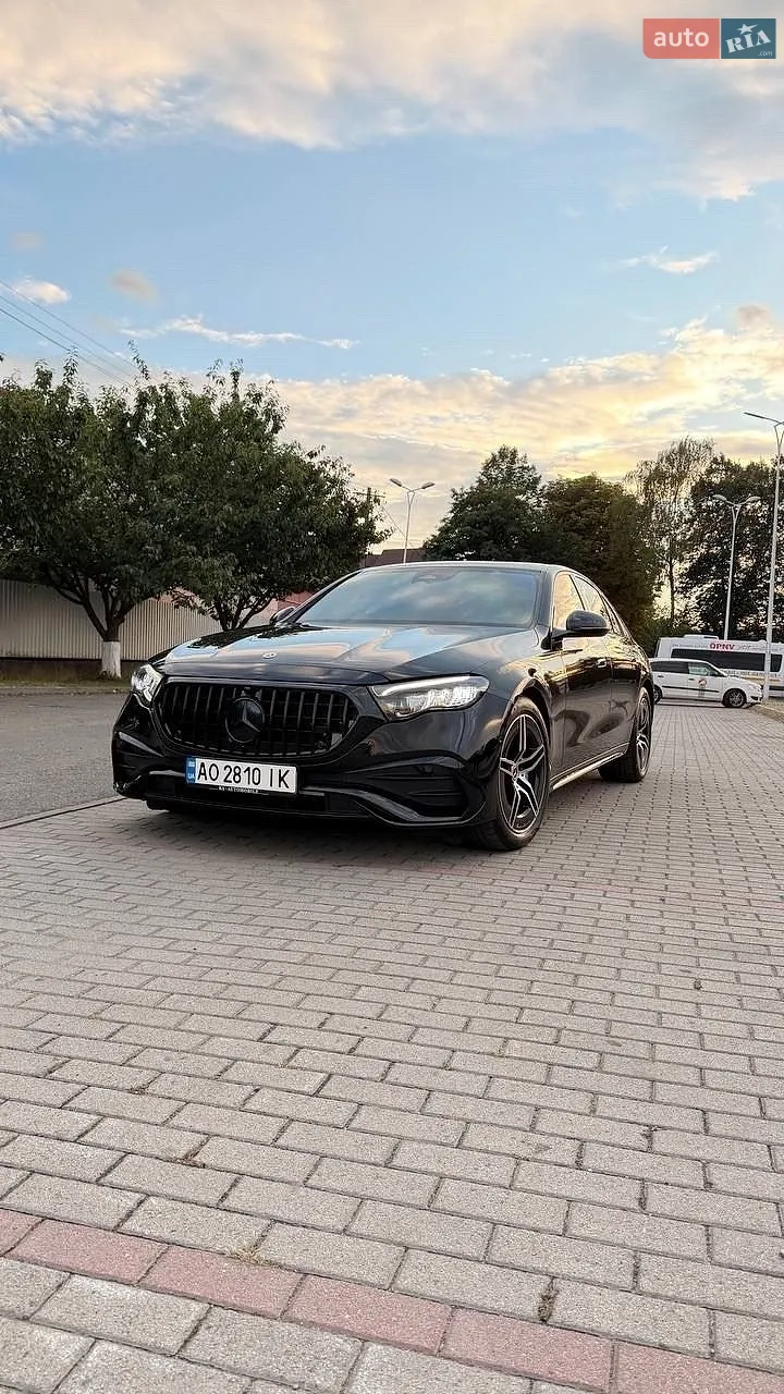 Mercedes-Benz E-Class, 2023