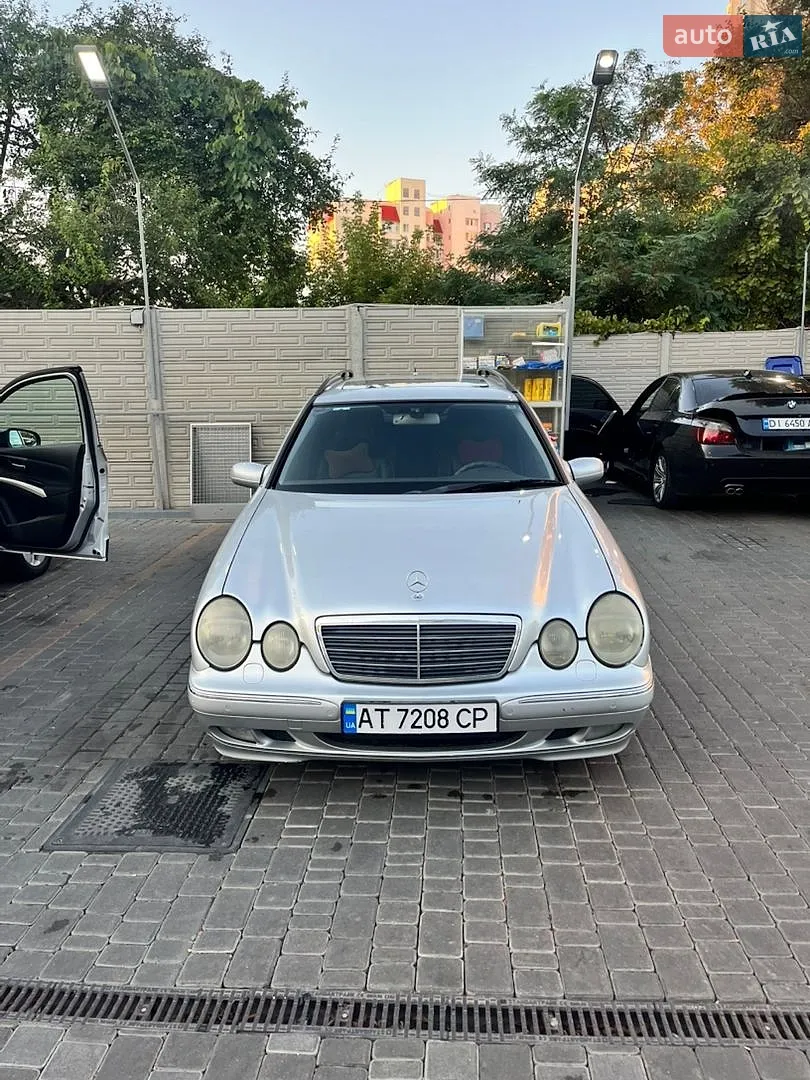 Mercedes-Benz E-Class, 2001