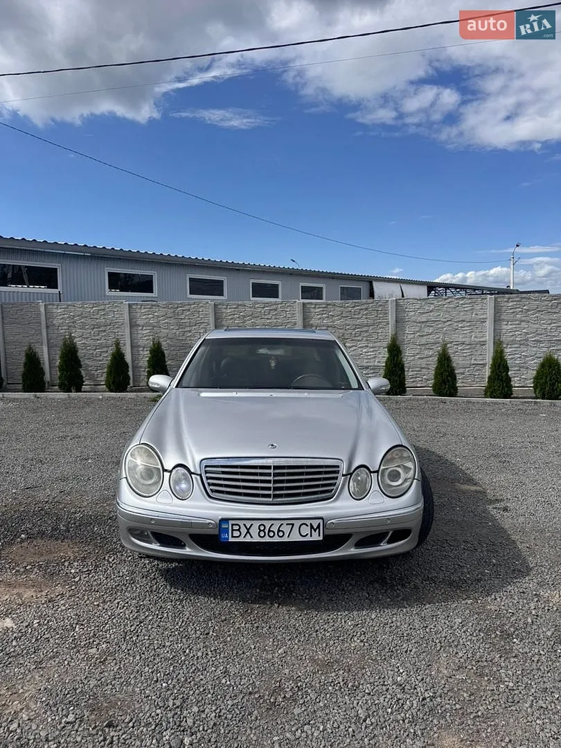 Mercedes-Benz E-Class, 2004