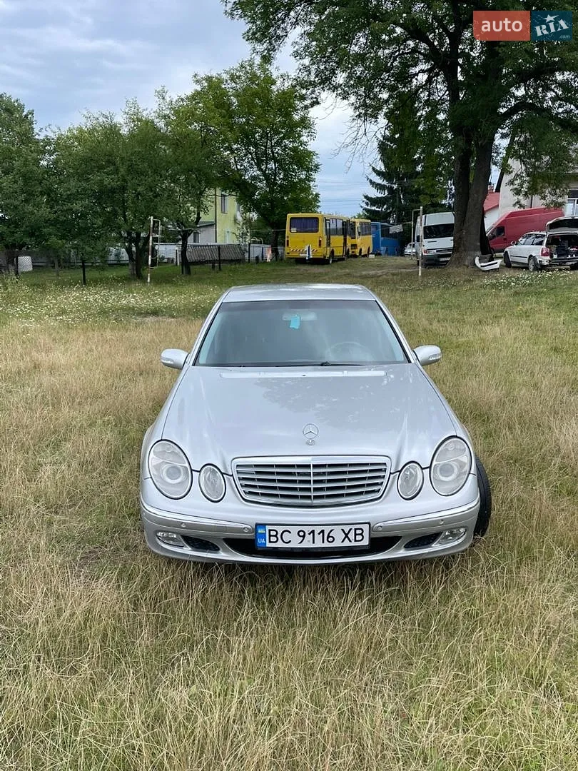 Mercedes-Benz E-Class, 2003