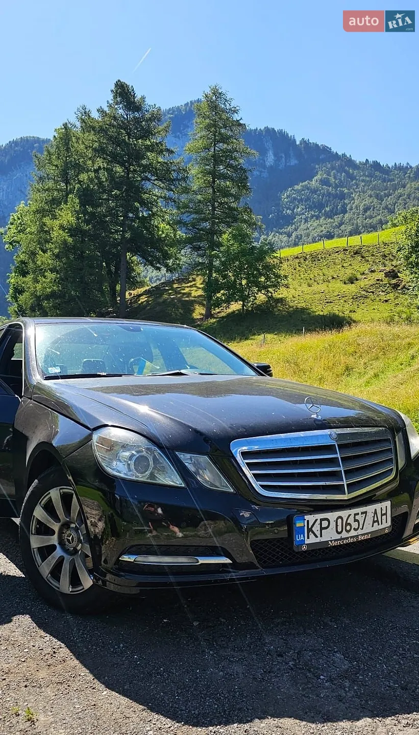 Mercedes-Benz E-Class, 2012