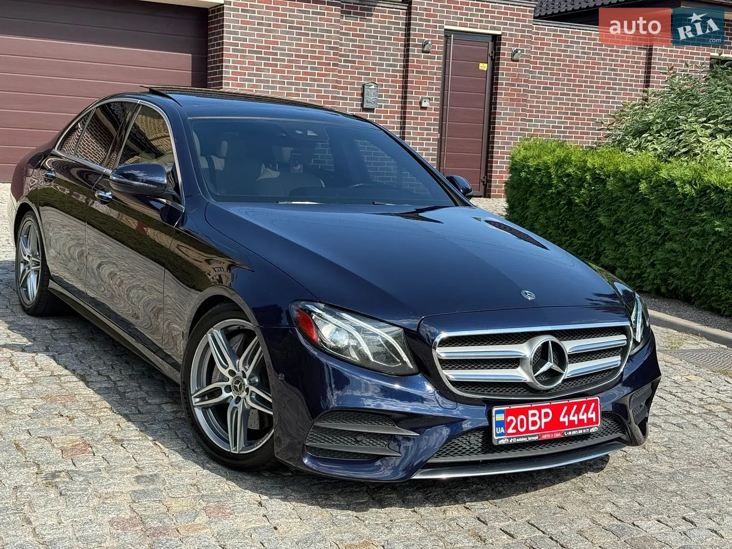 Mercedes-Benz E-Class 2018 — 1