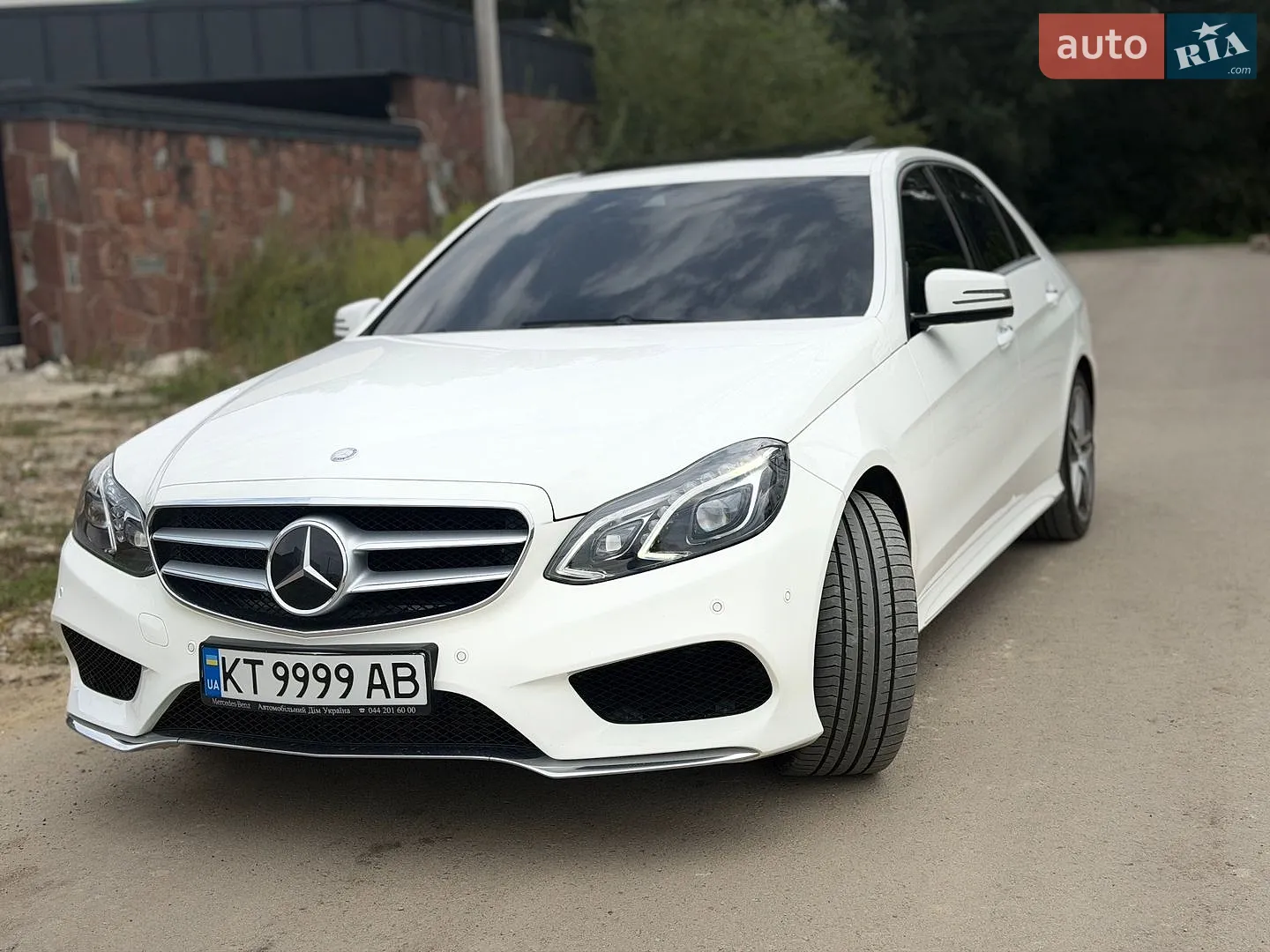 Mercedes-Benz E-Class, 2013
