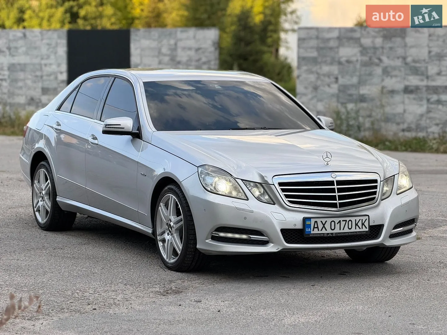Mercedes-Benz E-Class, 2011