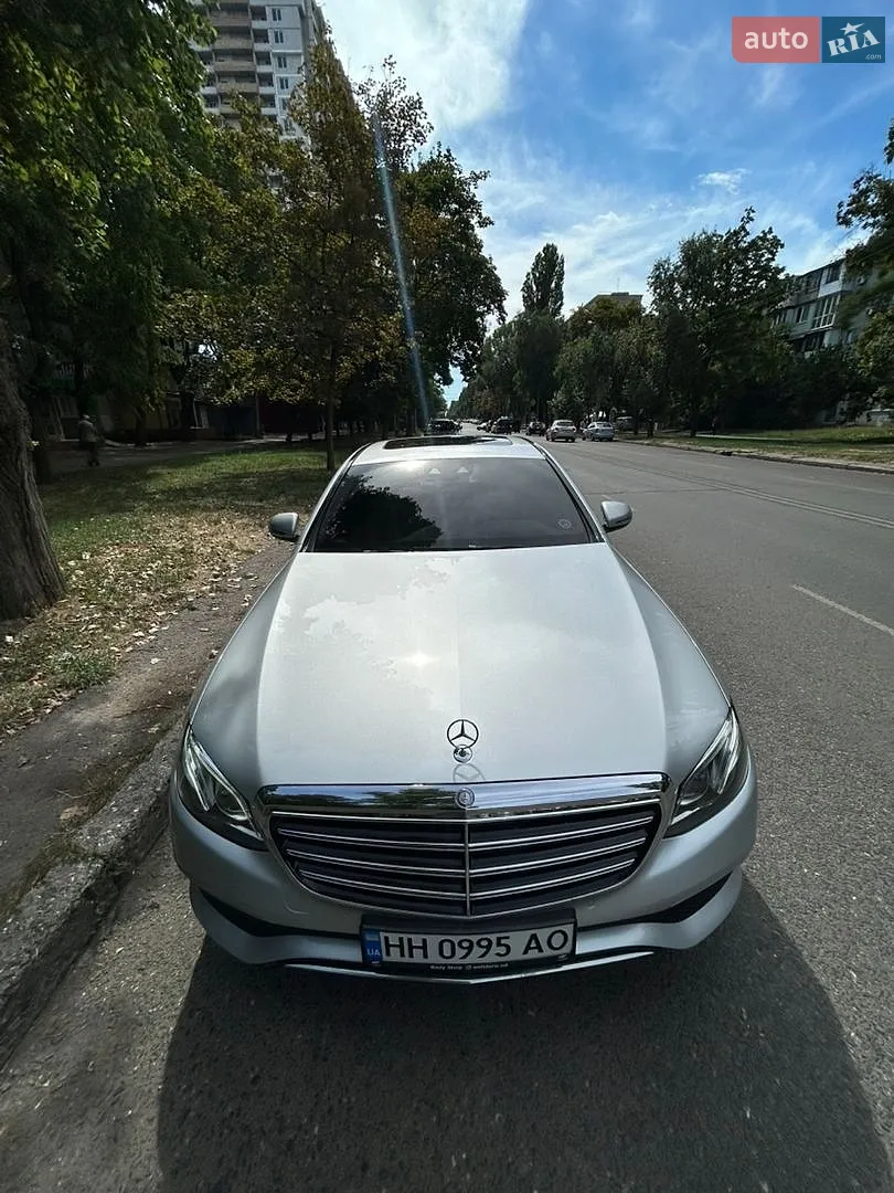 Mercedes-Benz E-Class, 2016