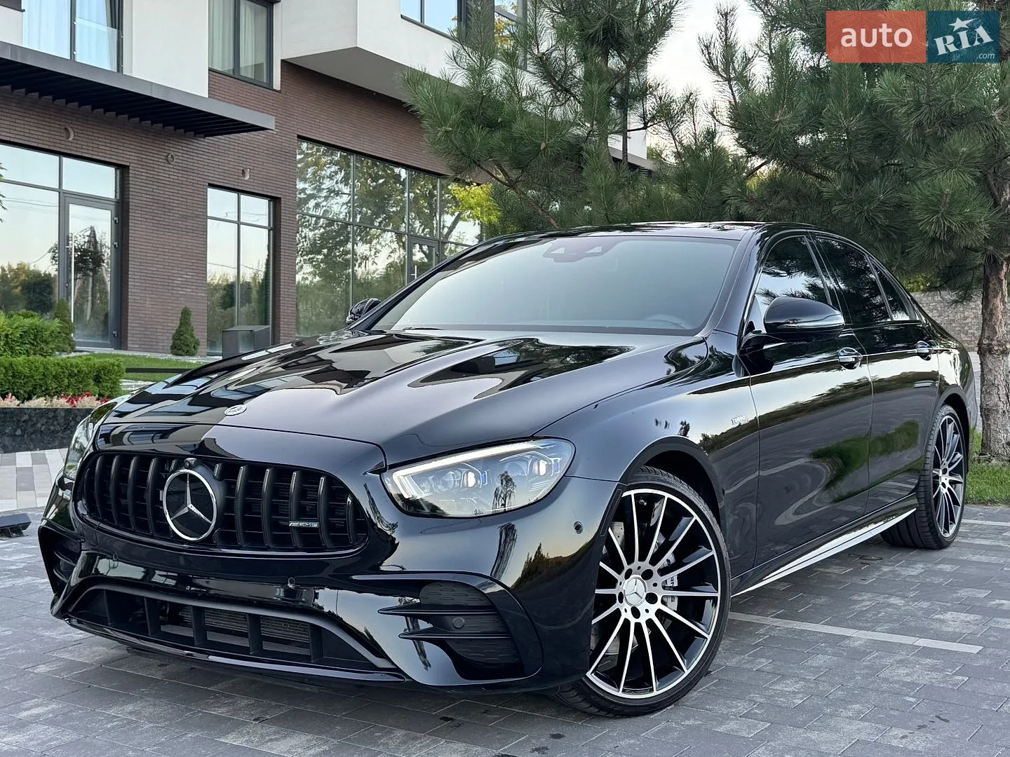 Mercedes-Benz E-Class, 2022