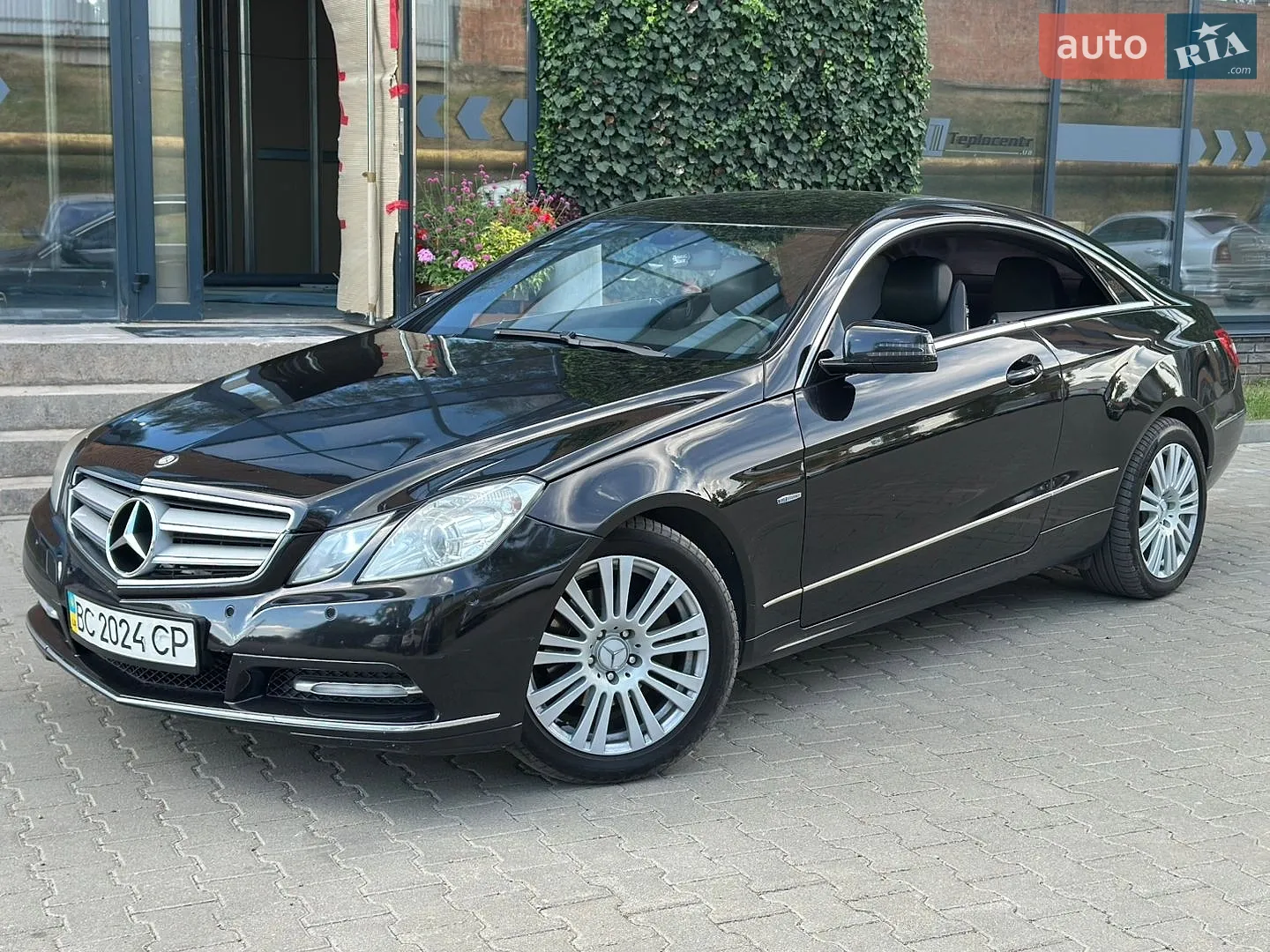 Mercedes-Benz E-Class, 2011