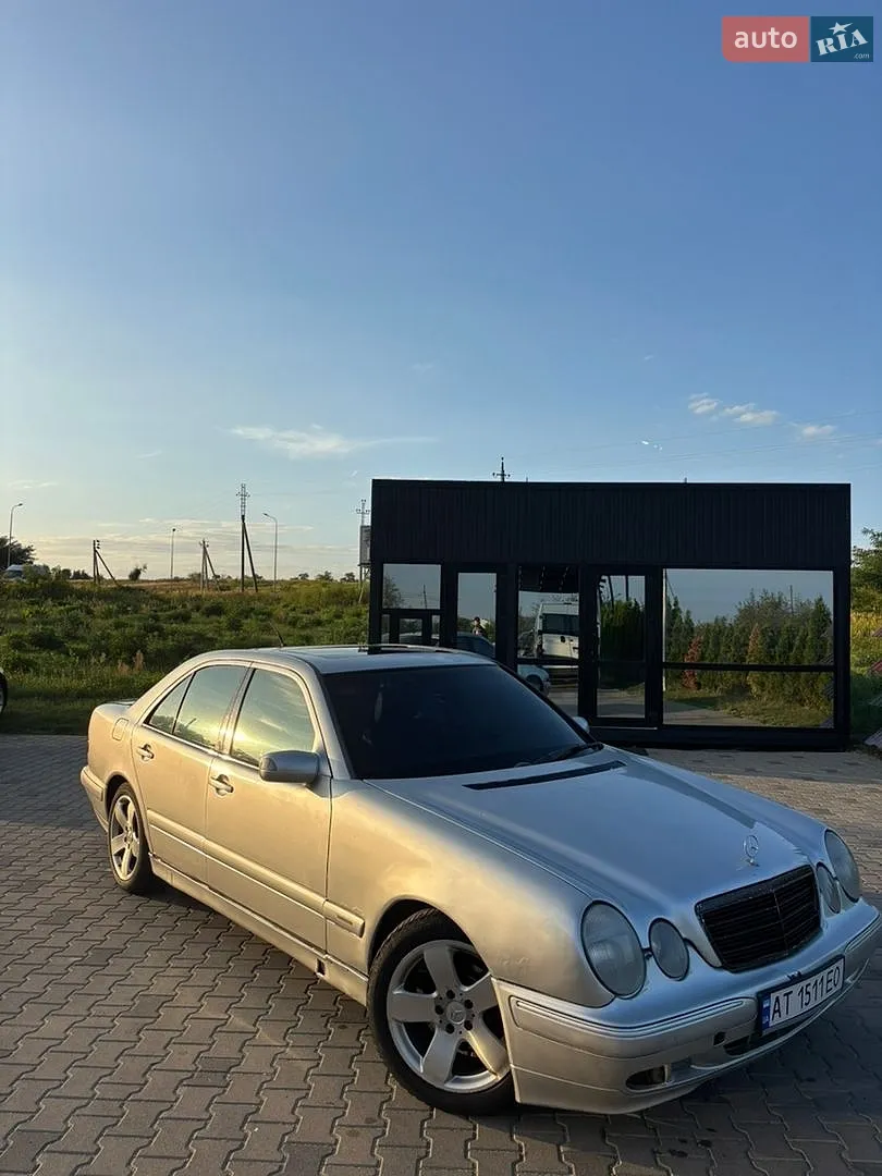 Mercedes-Benz E-Class, 2001