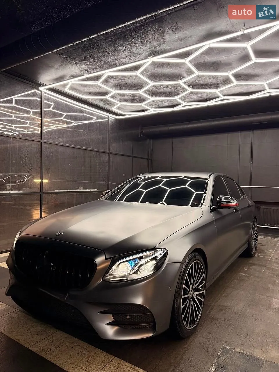 Mercedes-Benz E-Class, 2017