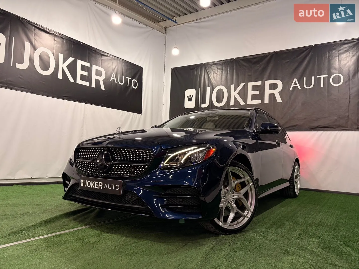Mercedes-Benz E-Class 2020 — 1
