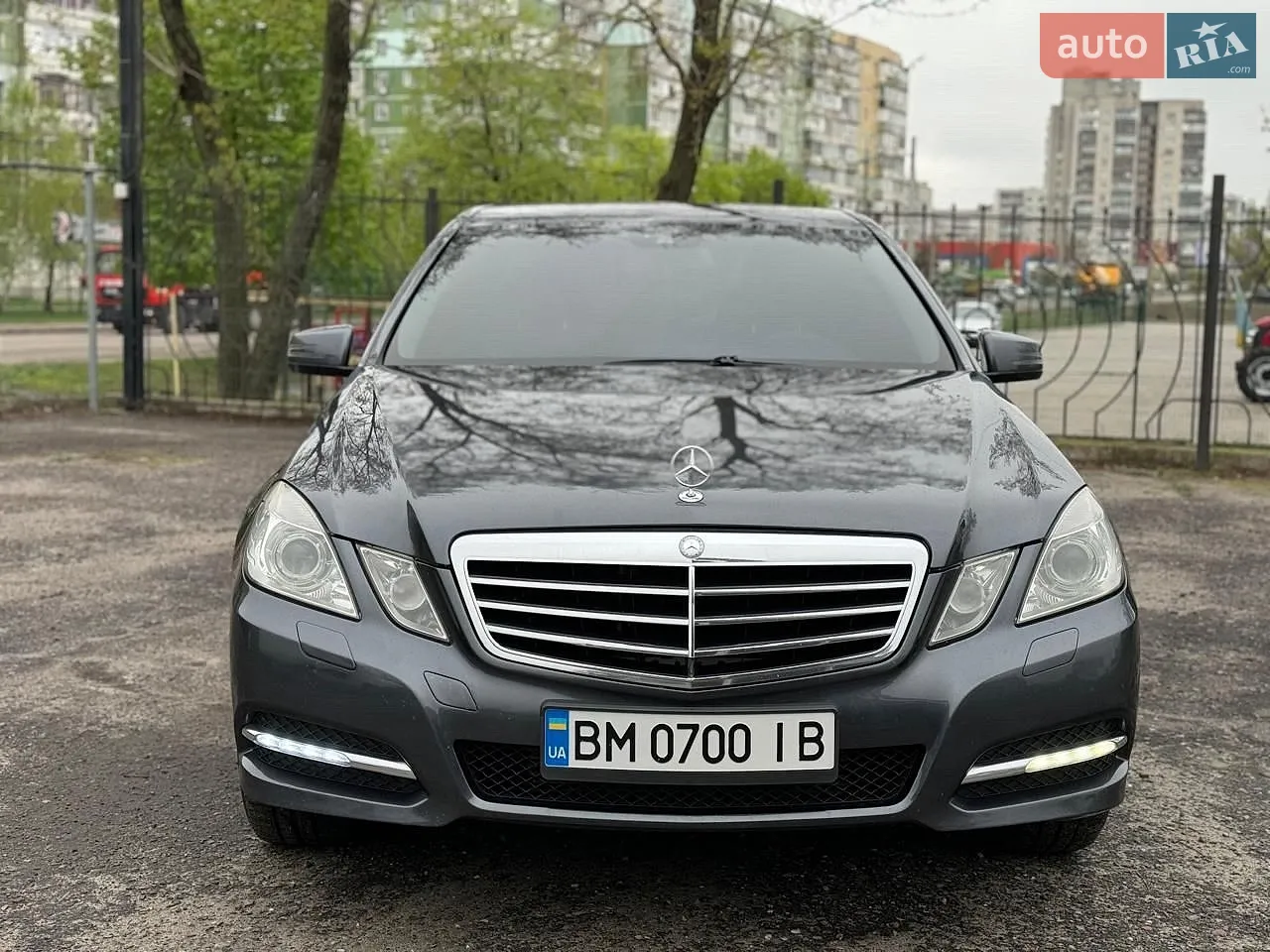 Mercedes-Benz E-Class, 2011