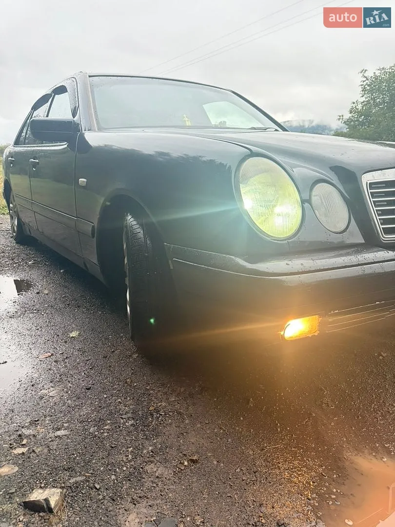 Mercedes-Benz E-Class, 1997