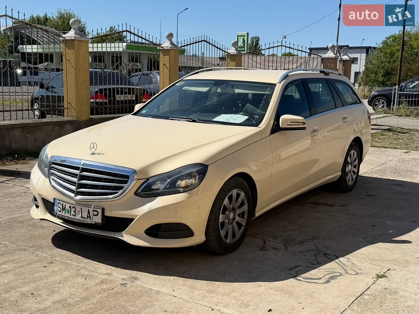 Mercedes-Benz E-Class, 2017