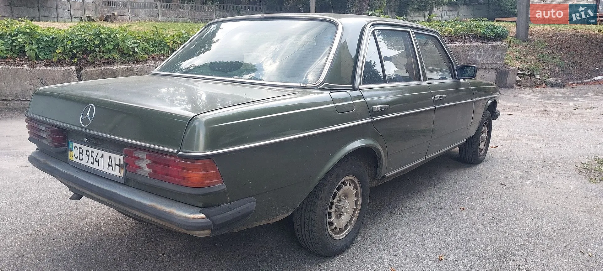 Mercedes-Benz E-Class, 1978