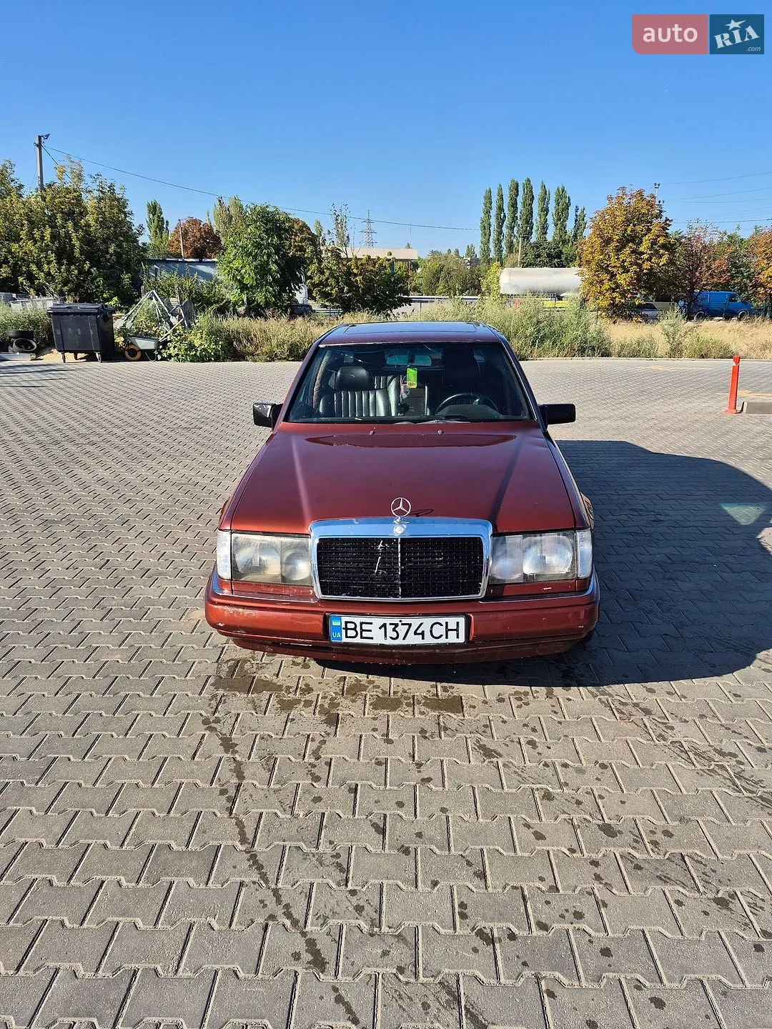 Mercedes-Benz E-Class, 1990