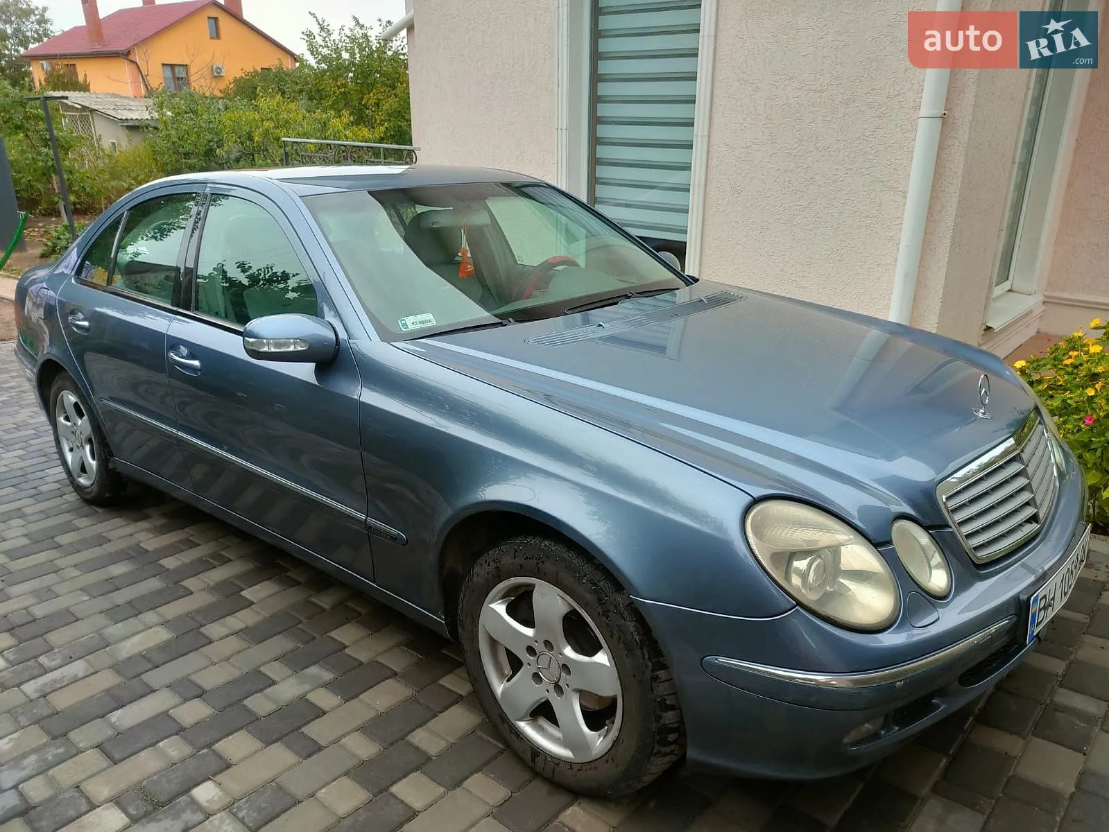 Mercedes-Benz E-Class, 2004