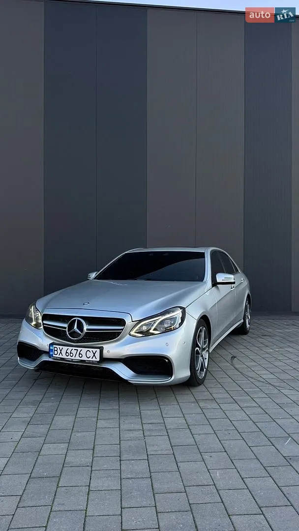 Mercedes-Benz E-Class, 2015