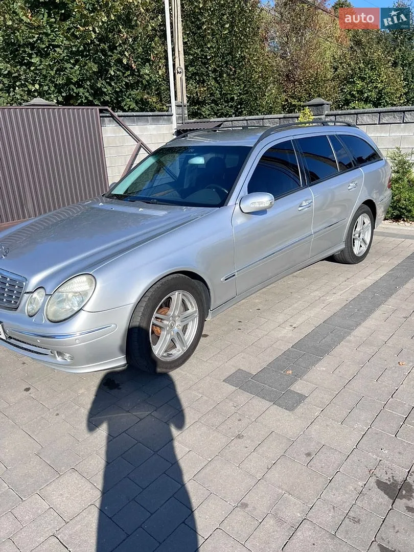 Mercedes-Benz E-Class, 2004