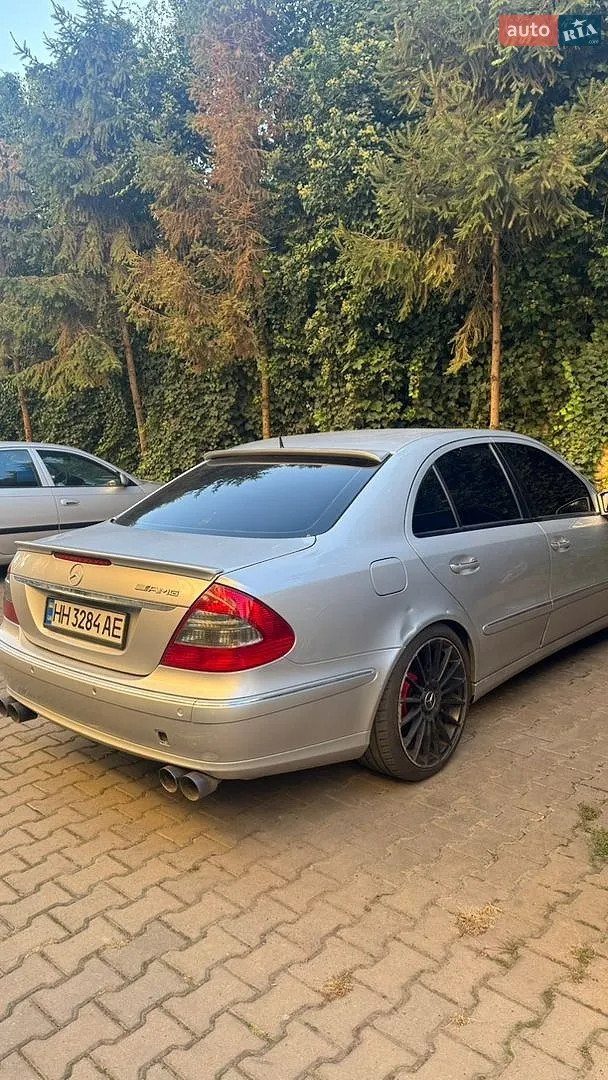 Mercedes-Benz E-Class, 2004