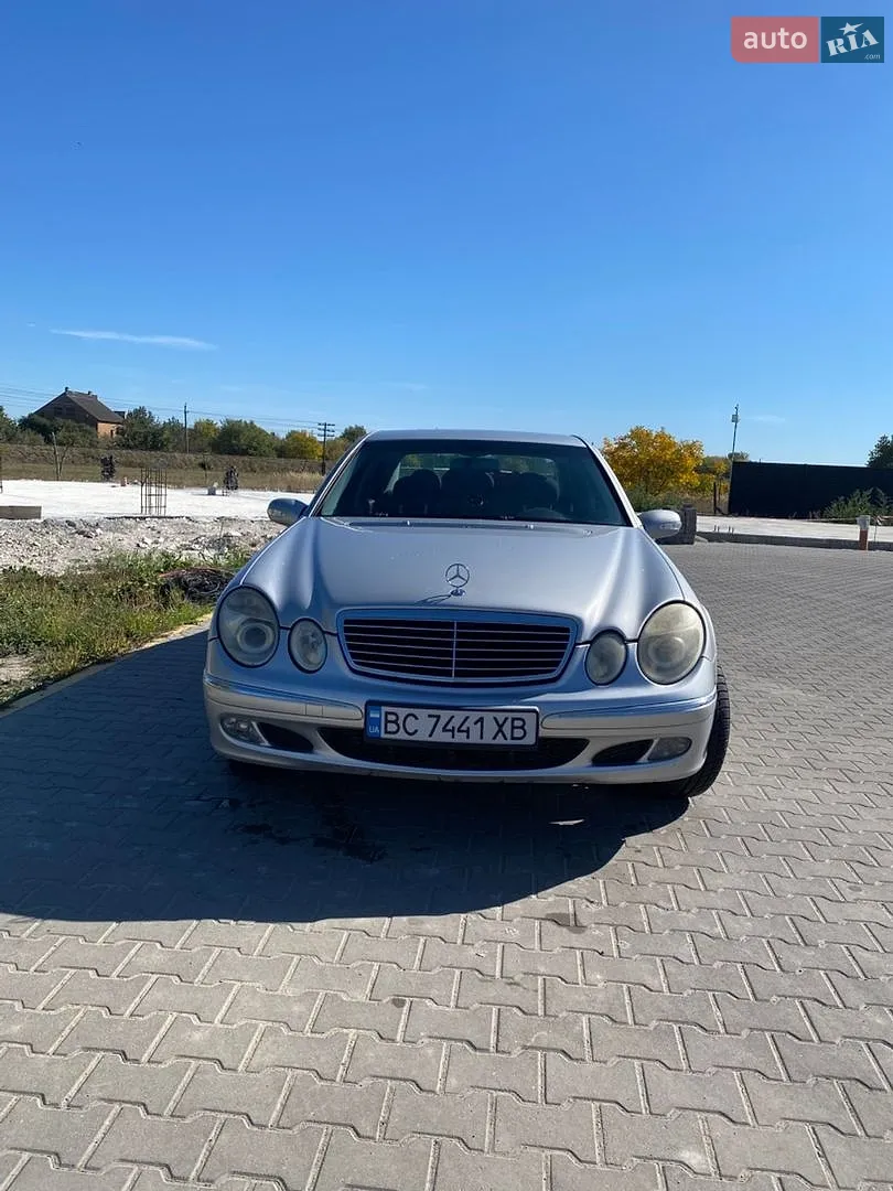 Mercedes-Benz E-Class, 2002