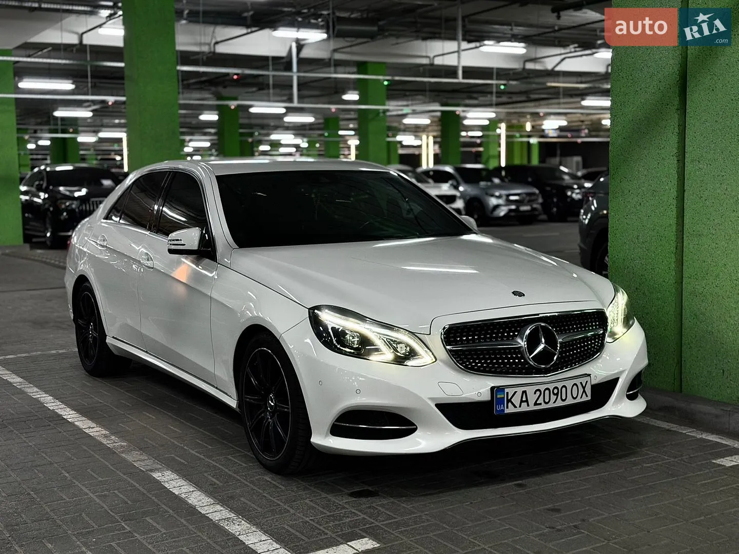 Mercedes-Benz E-Class, 2015