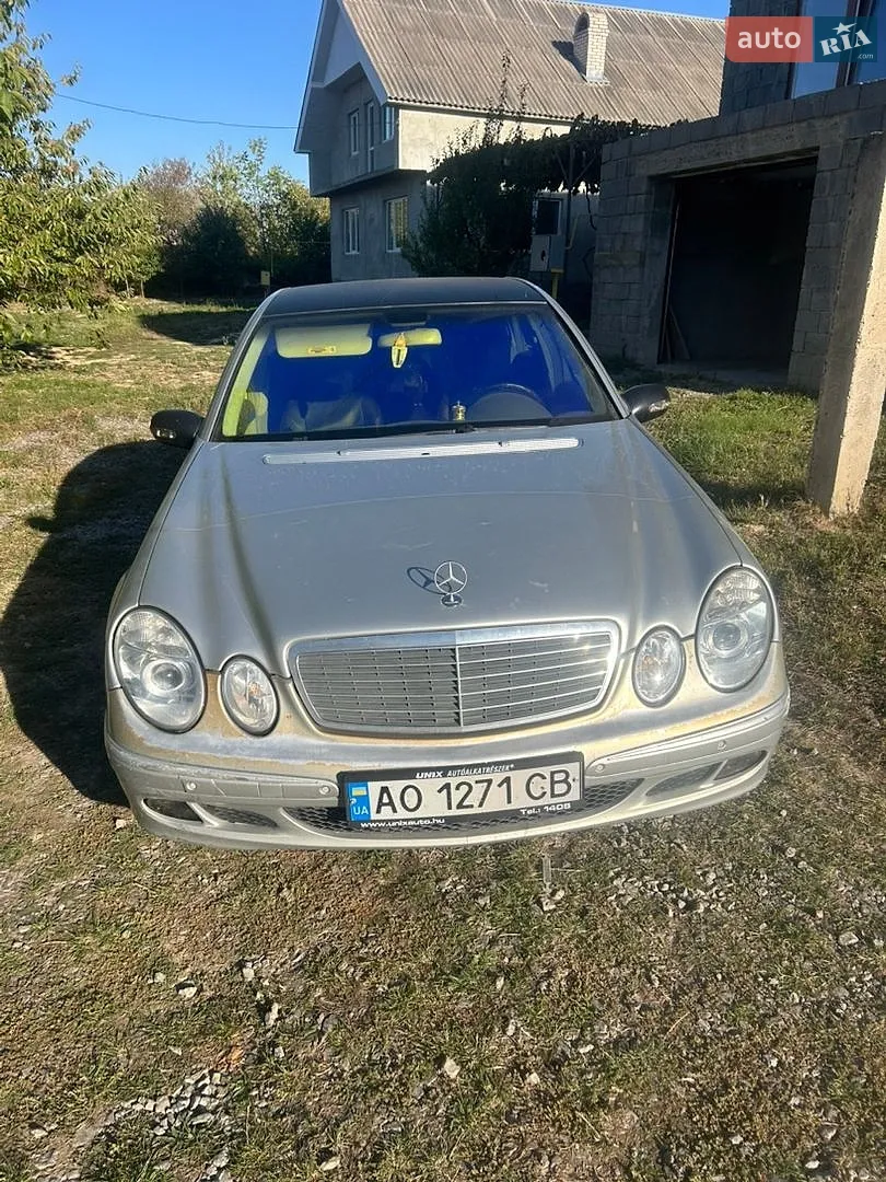 Mercedes-Benz E-Class, 2003