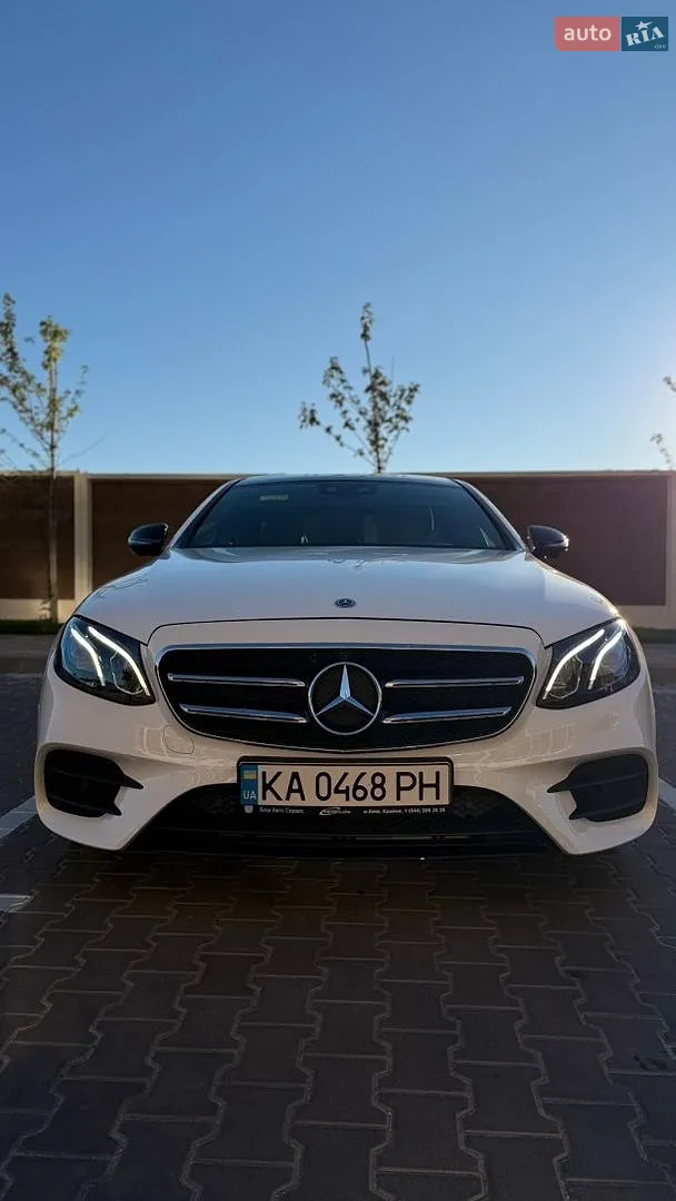 Mercedes-Benz E-Class, 2018