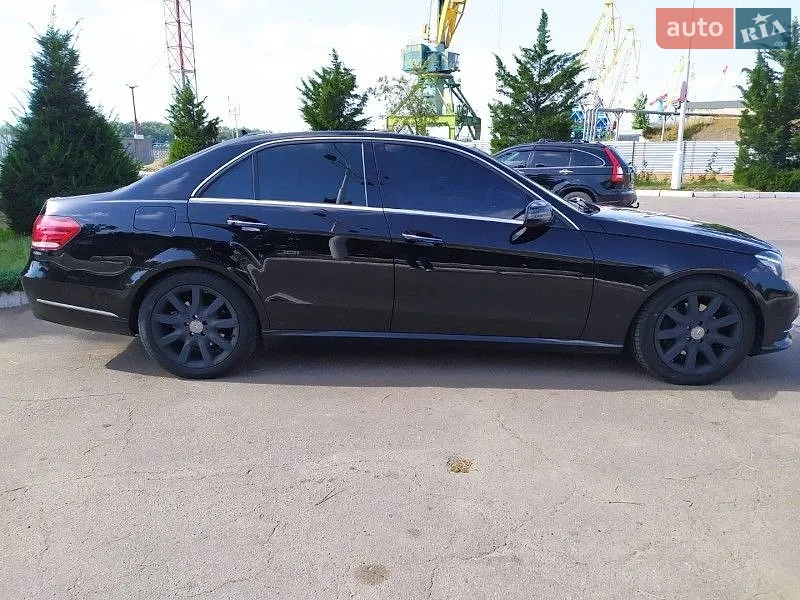 Mercedes-Benz E-Class, 2010