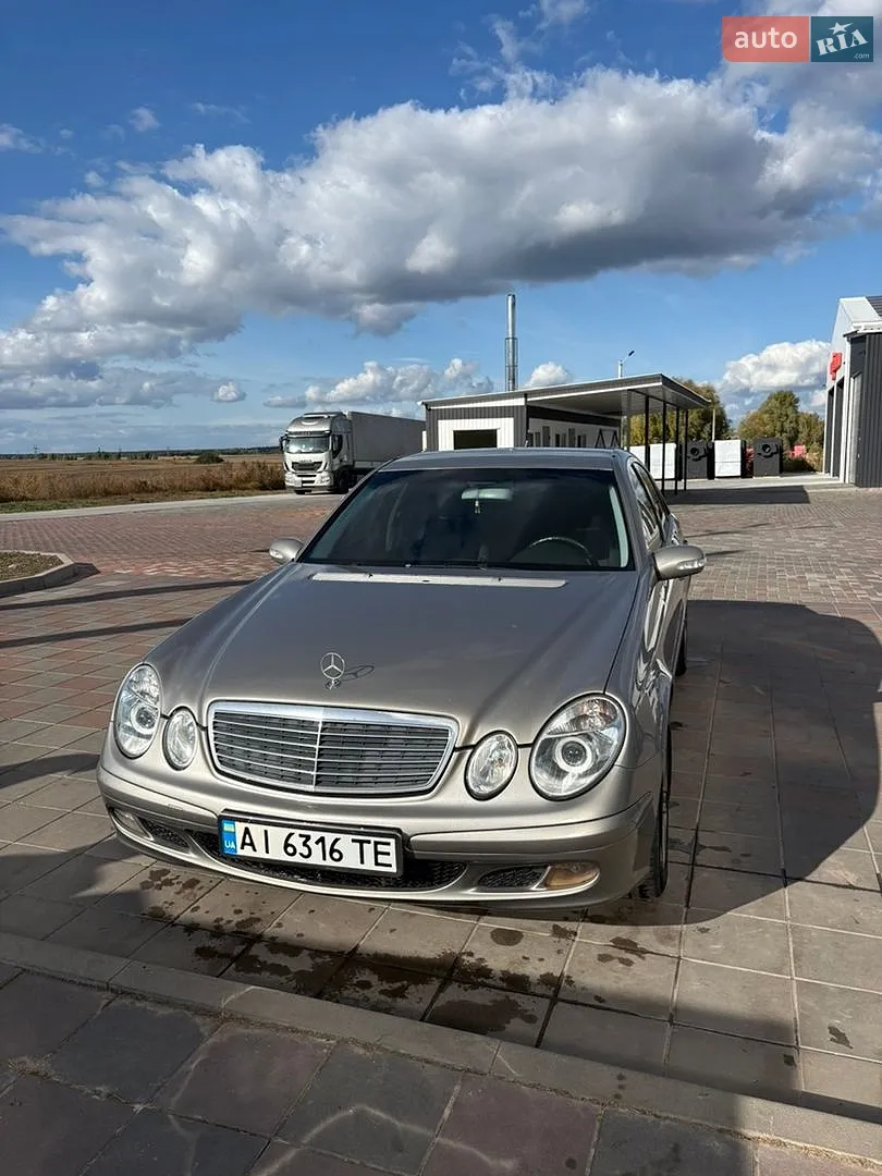 Mercedes-Benz E-Class, 2004