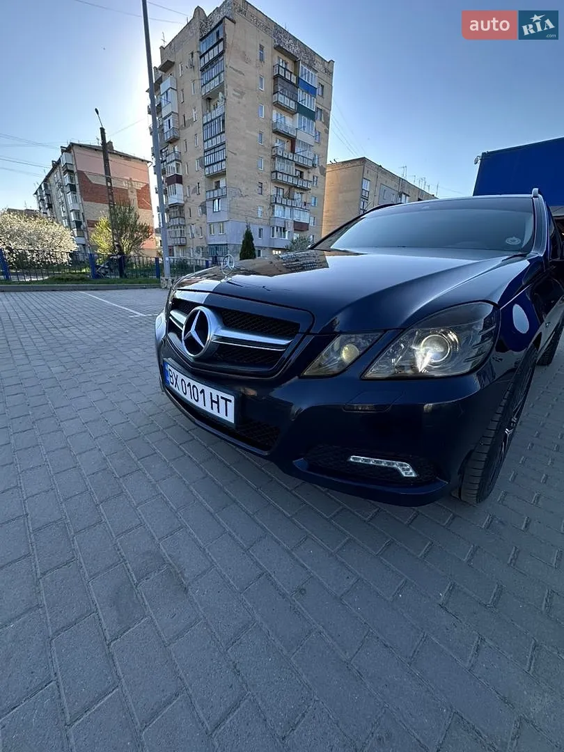 Mercedes-Benz E-Class, 2010