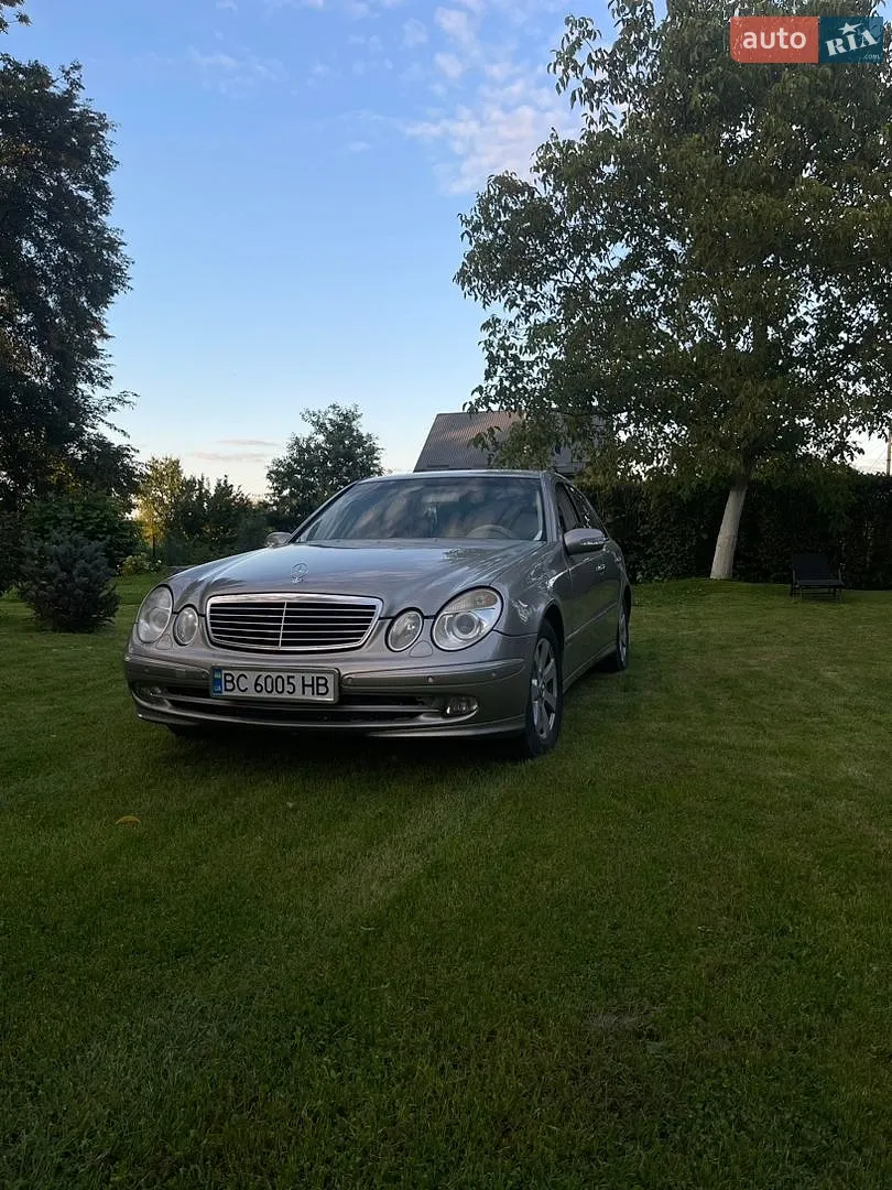 Mercedes-Benz E-Class, 2005