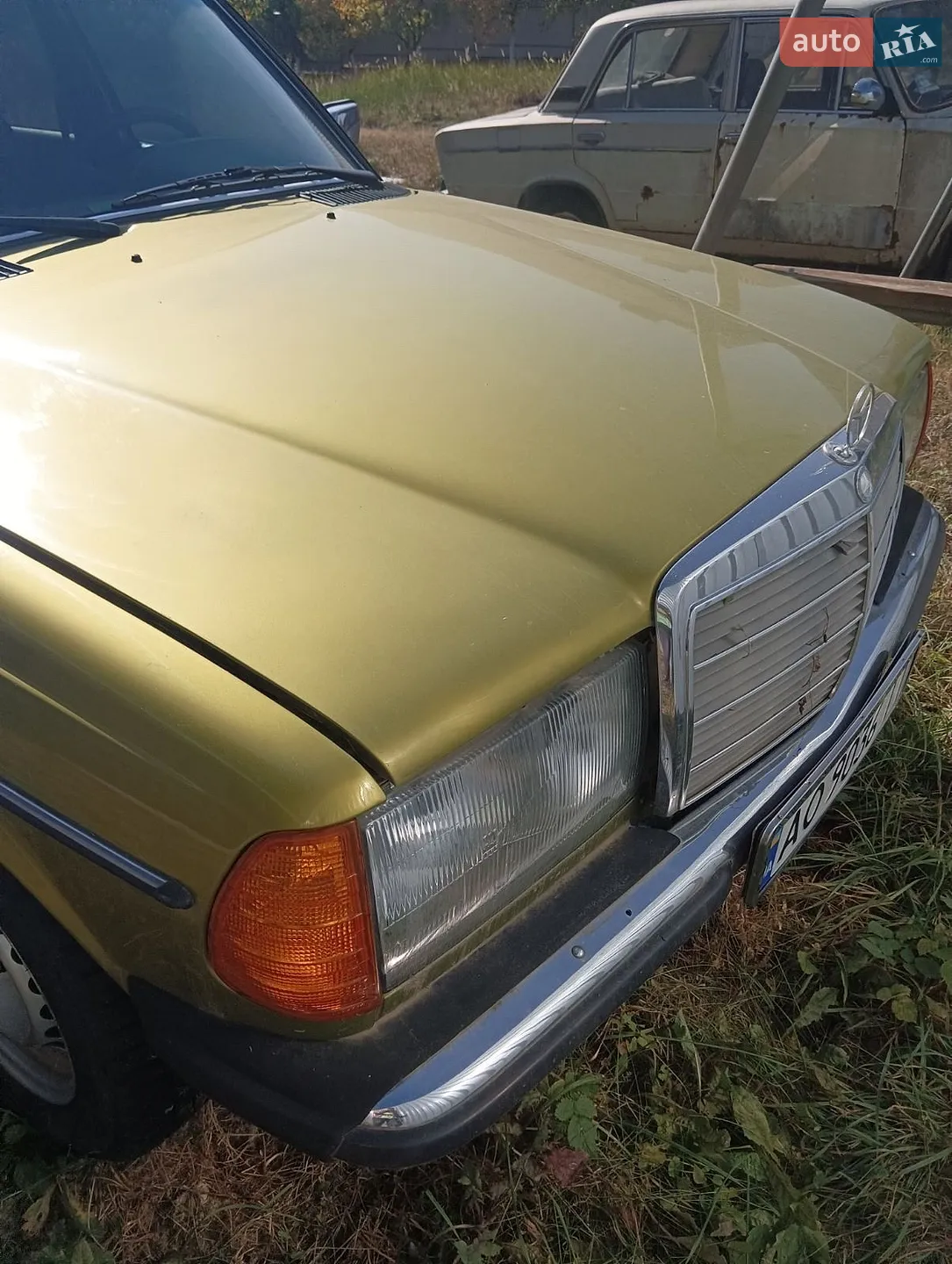 Mercedes-Benz E-Class, 1980