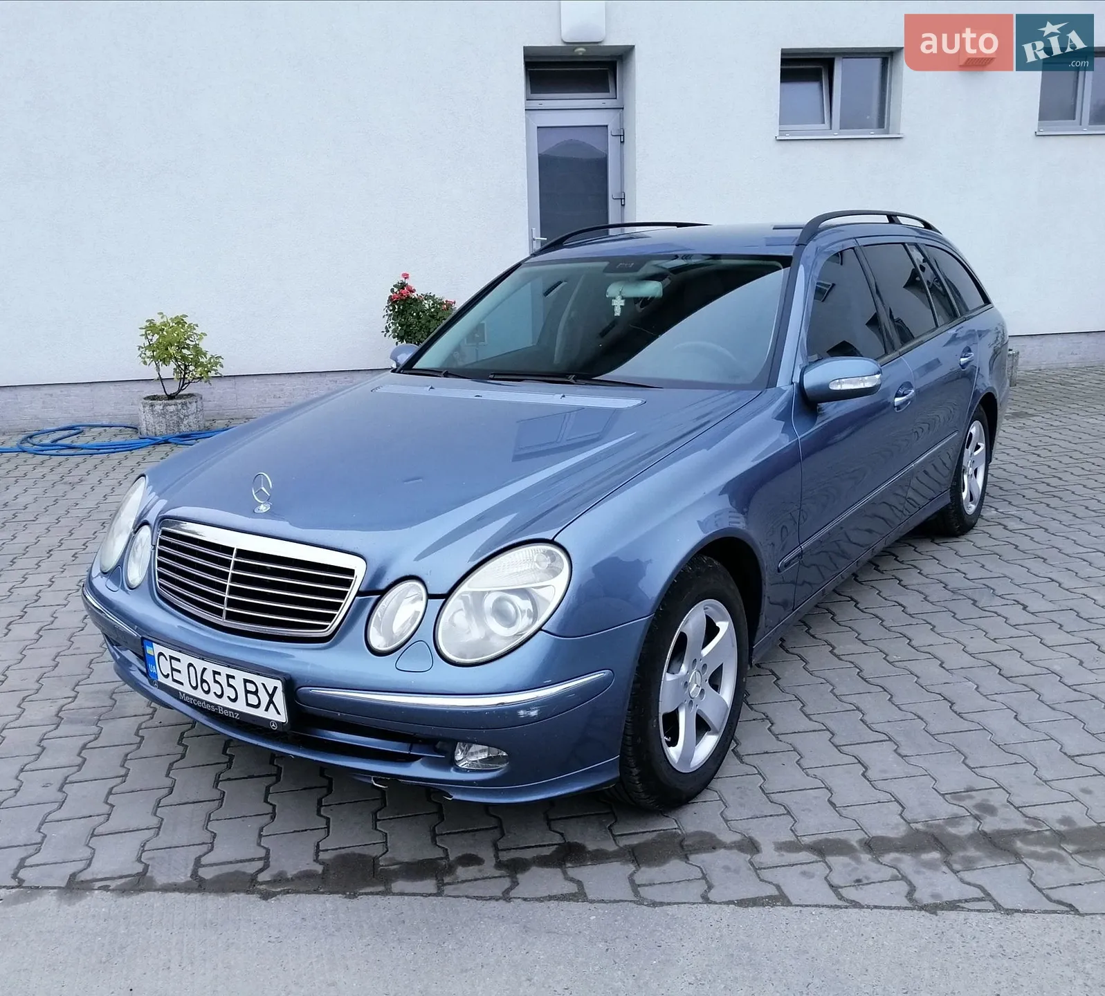 Mercedes-Benz E-Class, 2004