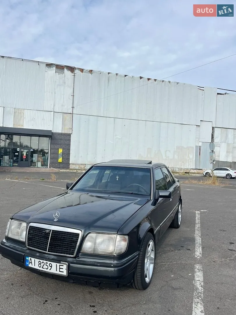 Mercedes-Benz E-Class, 1993