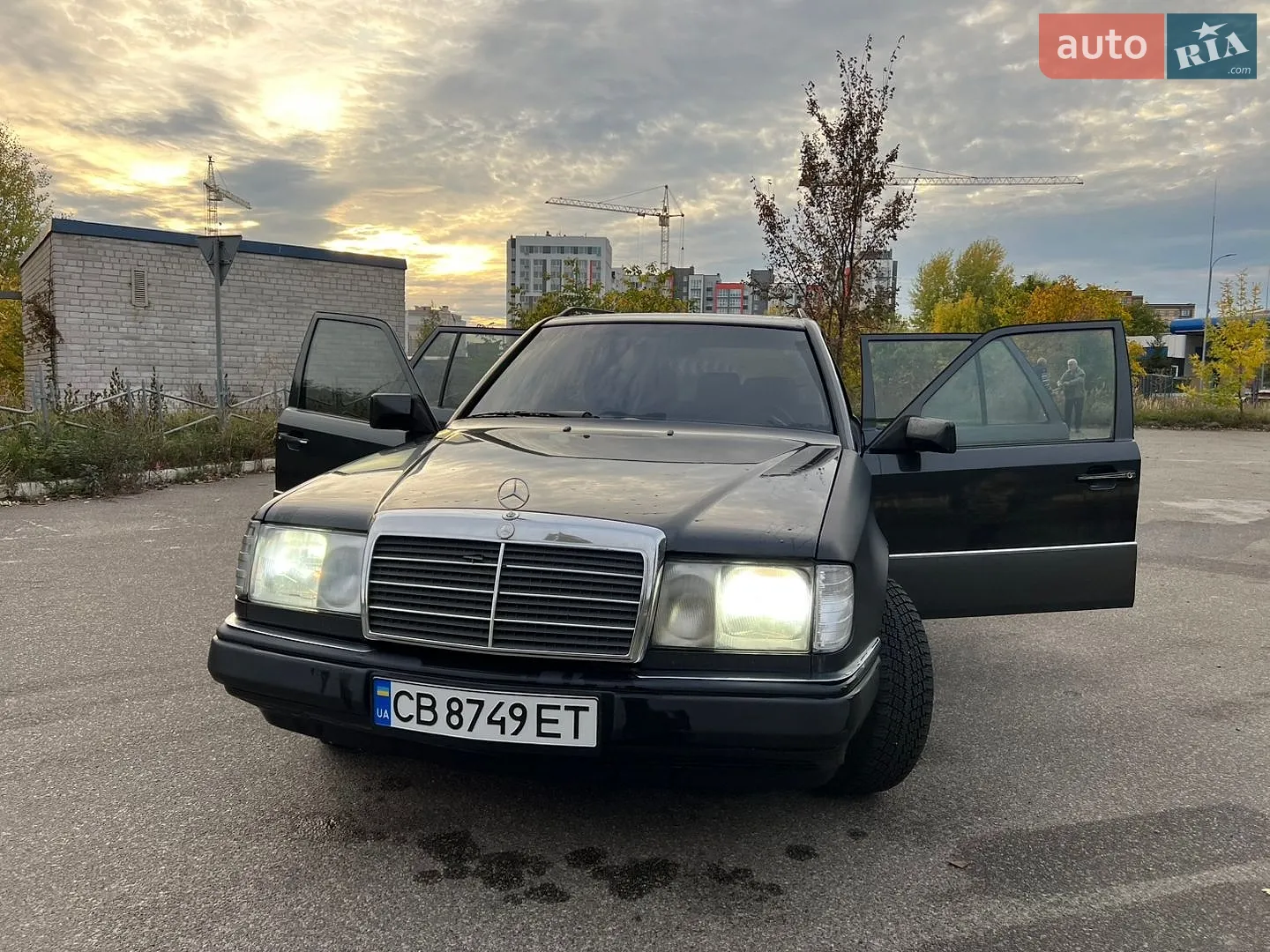 Mercedes-Benz E-Class, 1993