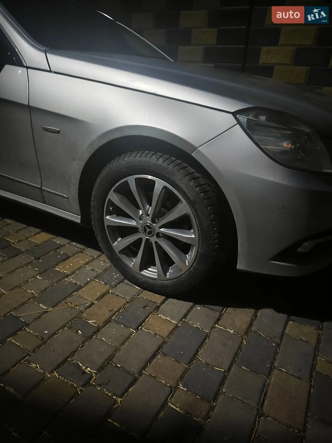 Mercedes-Benz E-Class, 2010