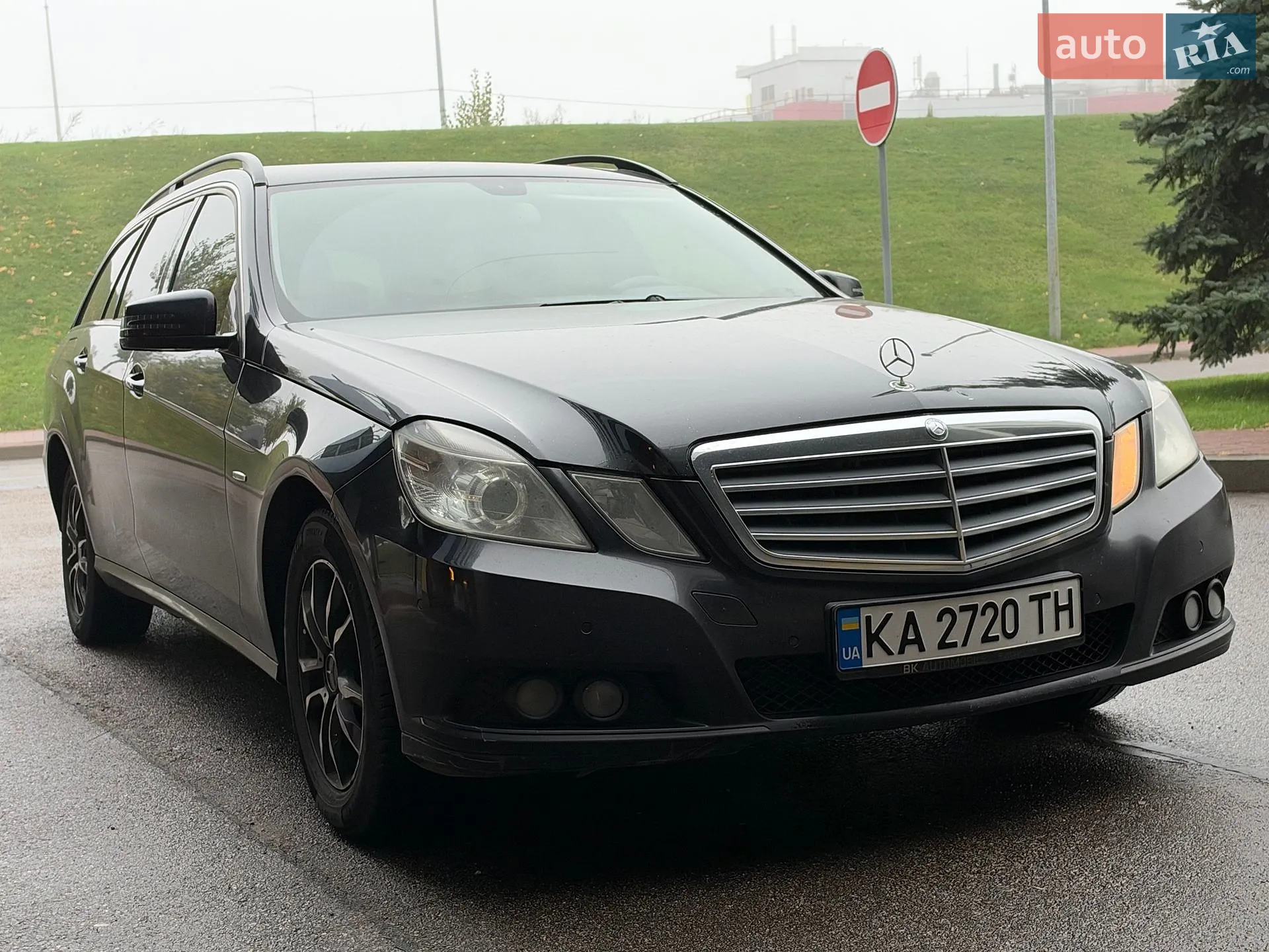 Mercedes-Benz E-Class, 2010