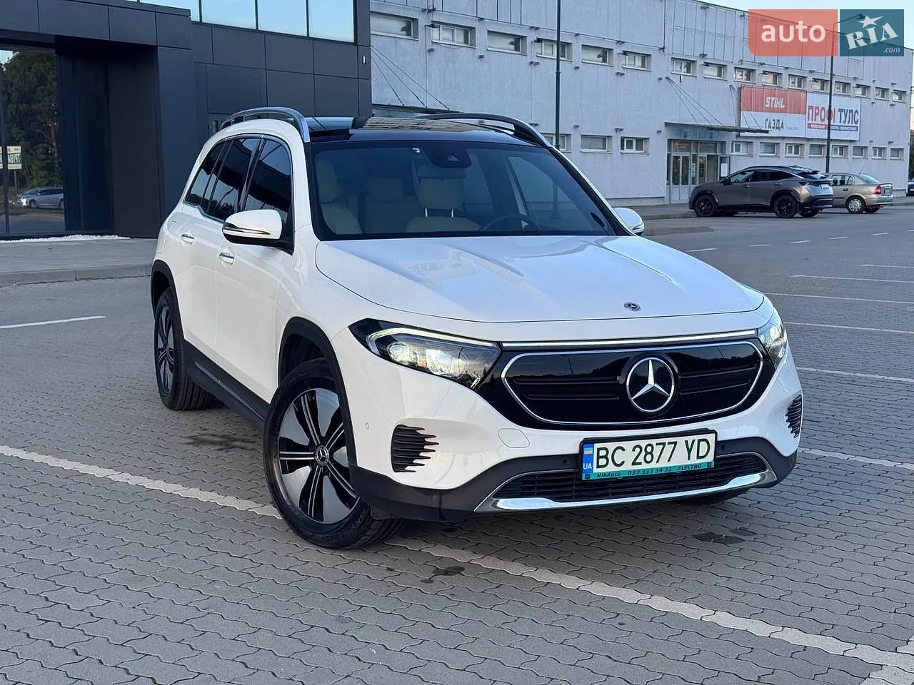 Mercedes-Benz EQB, 2022