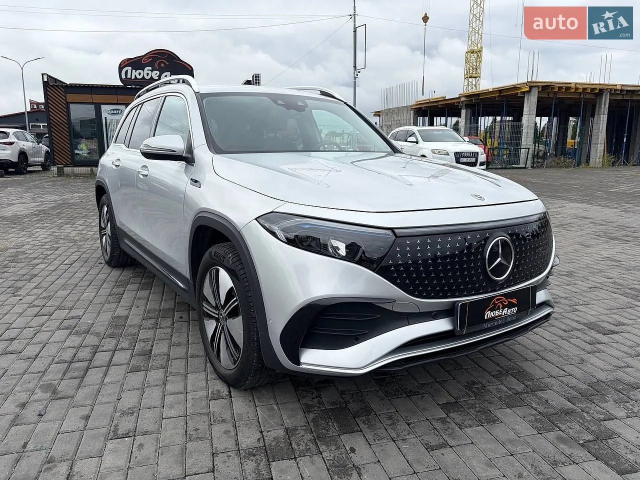 Mercedes-Benz EQB, 2022