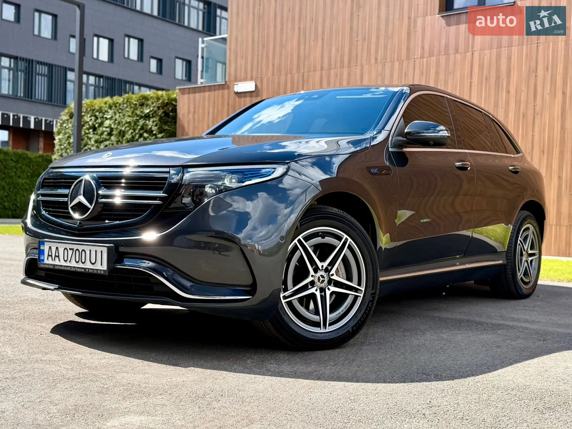 Mercedes-Benz EQC, 2021