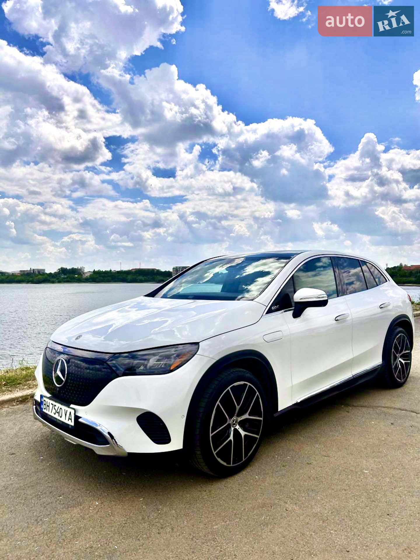 Mercedes-Benz EQE SUV, 2023