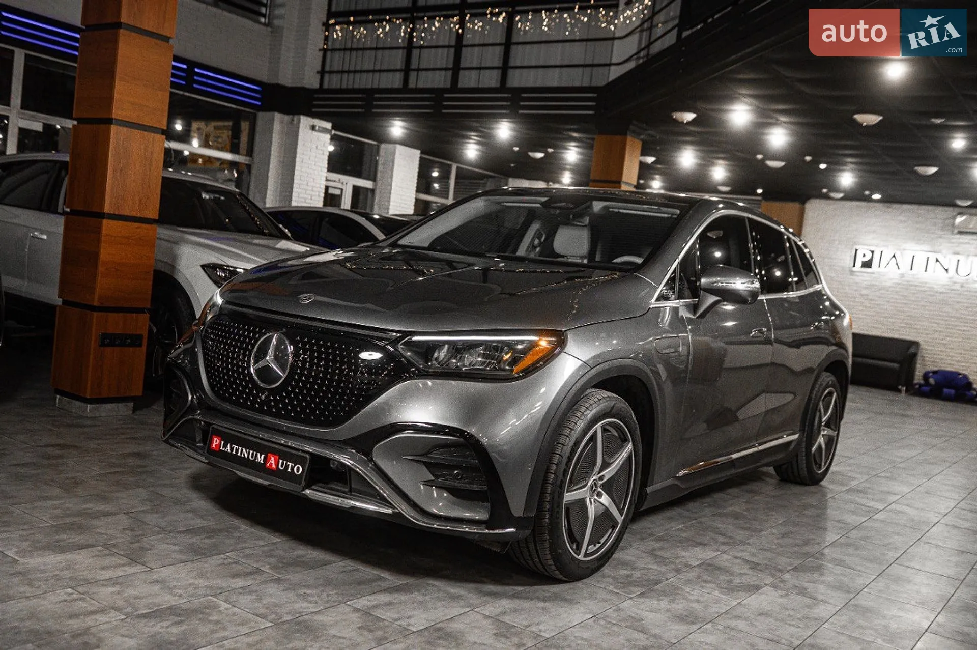 Mercedes-Benz EQE SUV, 2023