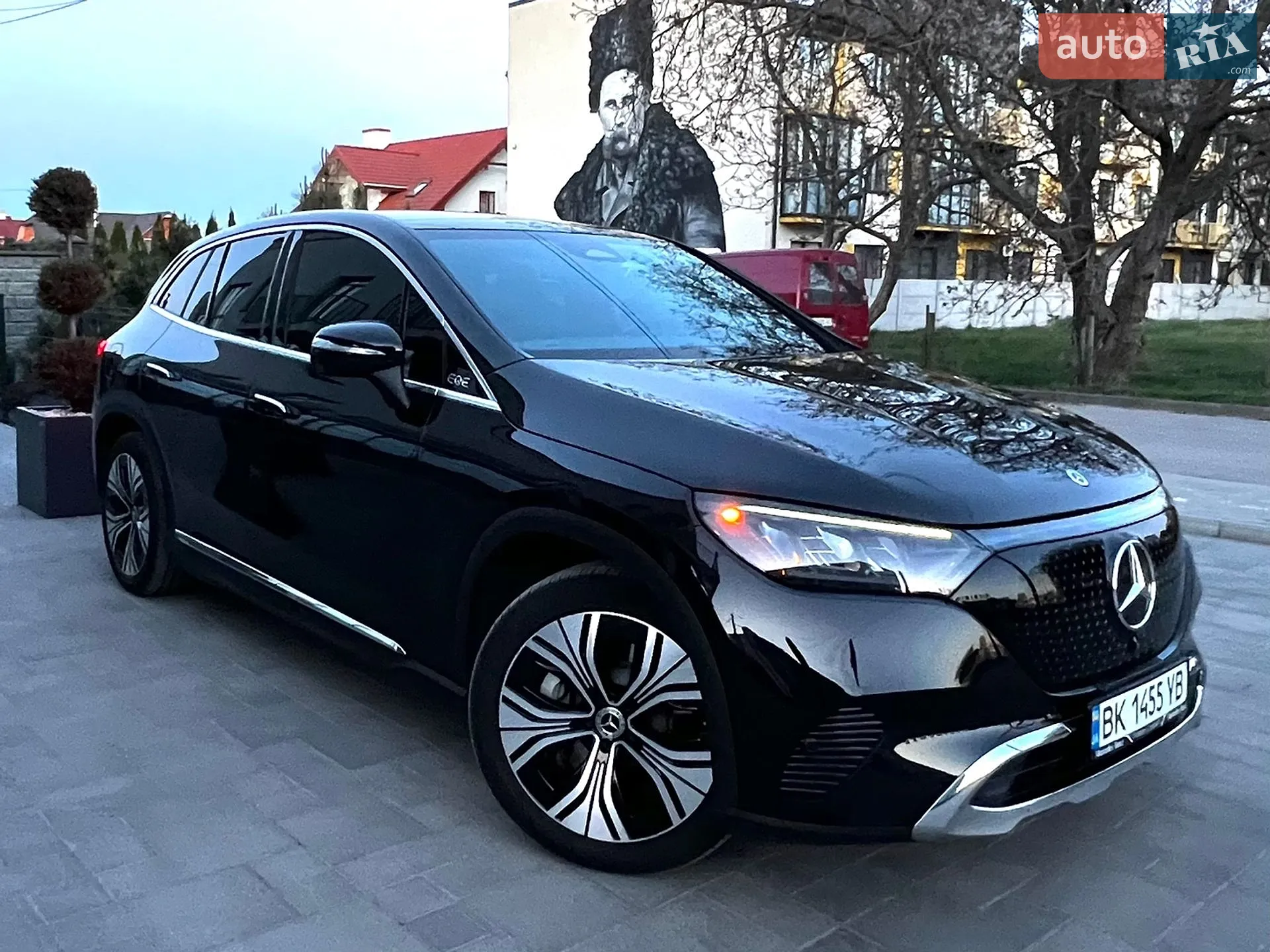 Mercedes-Benz EQE SUV, 2023