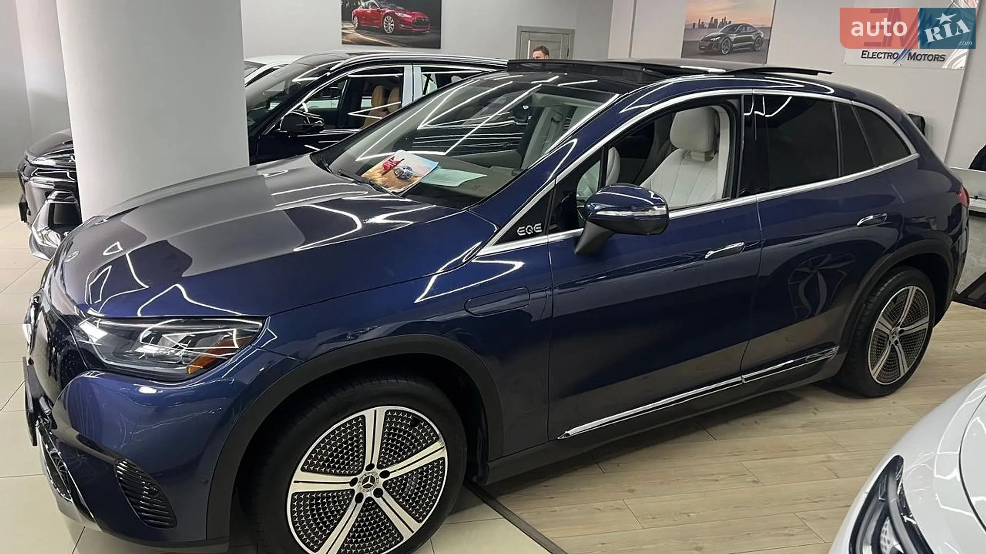 Mercedes-Benz EQE SUV, 2023