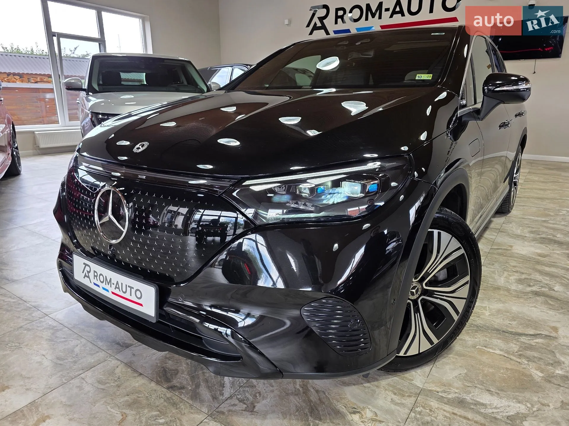 Mercedes-Benz EQE SUV, 2023