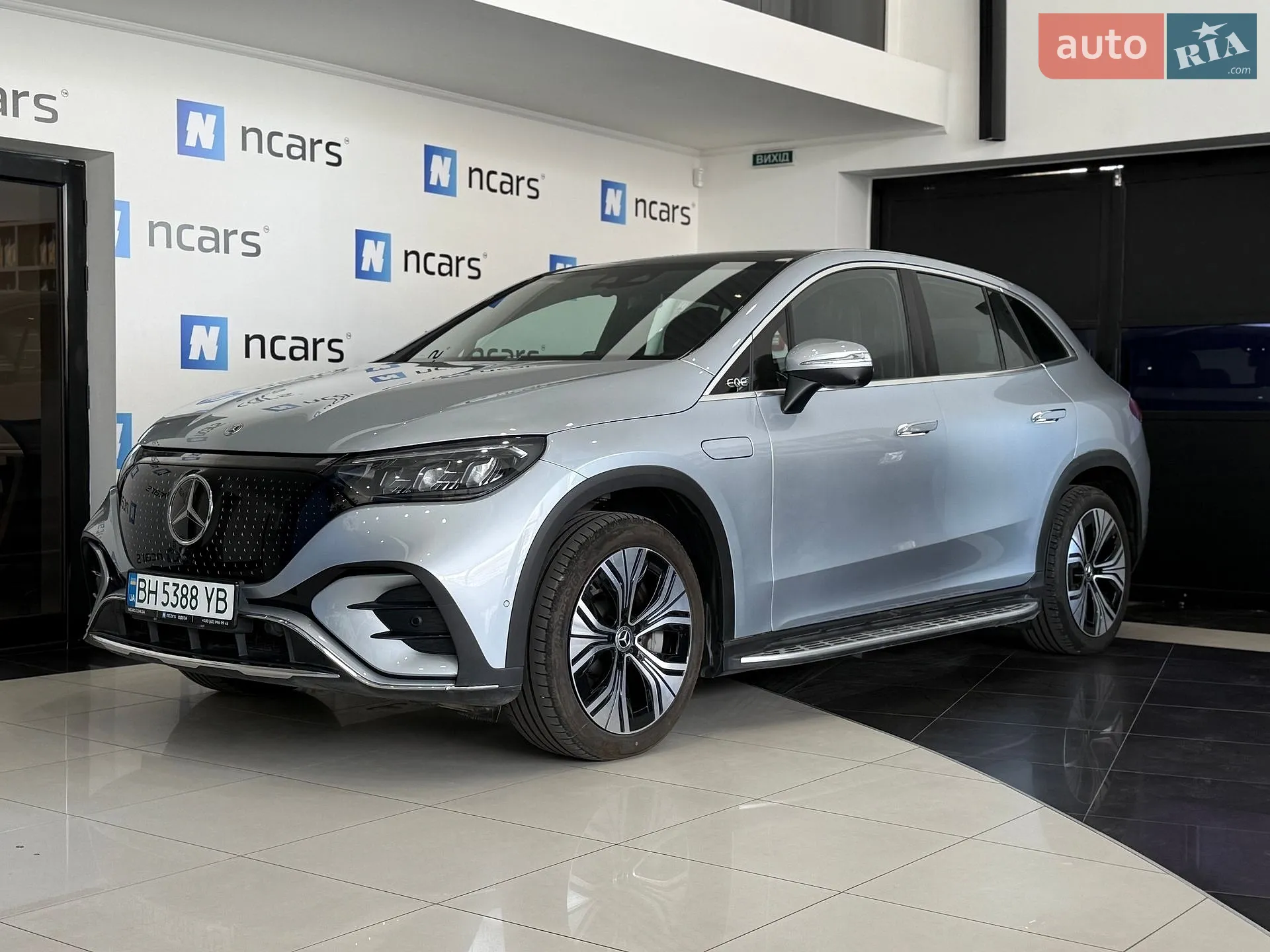 Mercedes-Benz EQE SUV, 2023