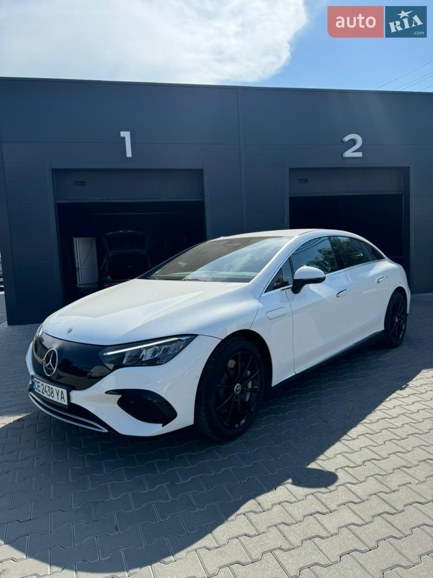 Mercedes-Benz EQE, 2023