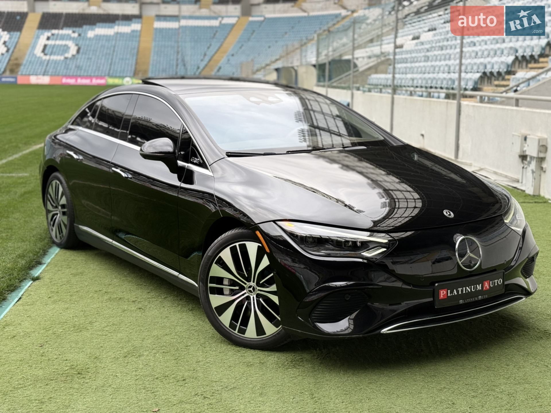 Mercedes-Benz EQE, 2022
