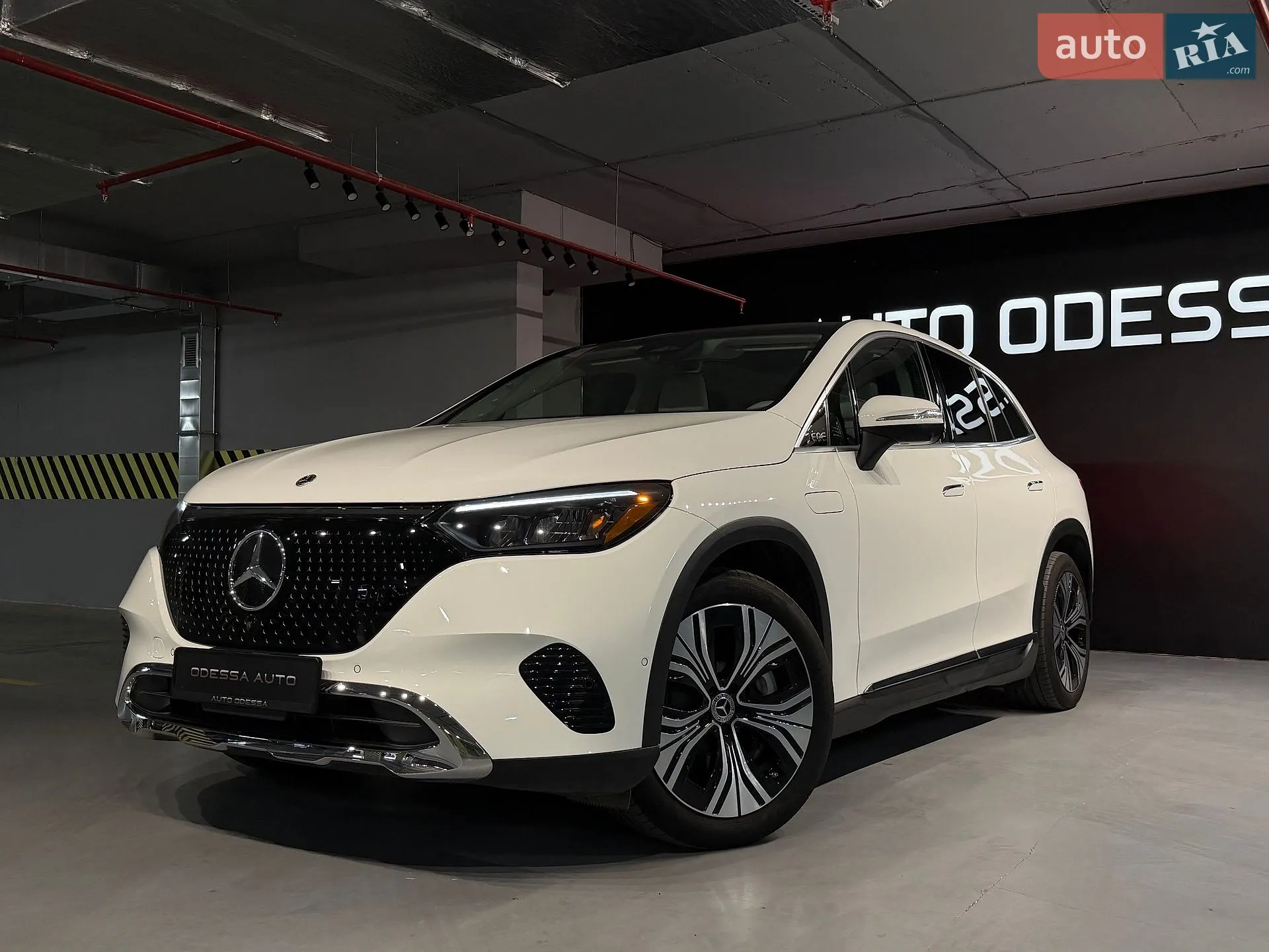 Mercedes-Benz EQE, 2024