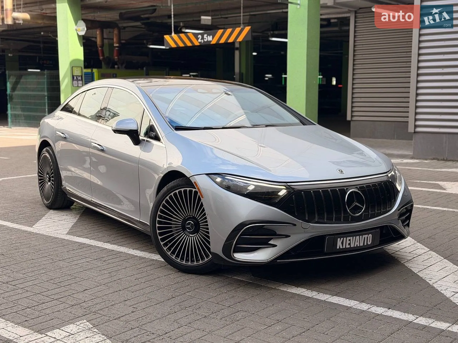 Mercedes-Benz EQS, 2021